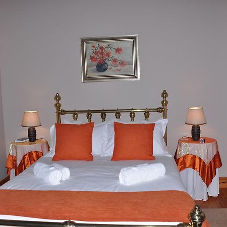 Berg En Dal Guesthouse Villiersdorp エクステリア 写真