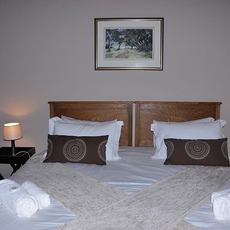 Berg En Dal Guesthouse Villiersdorp エクステリア 写真