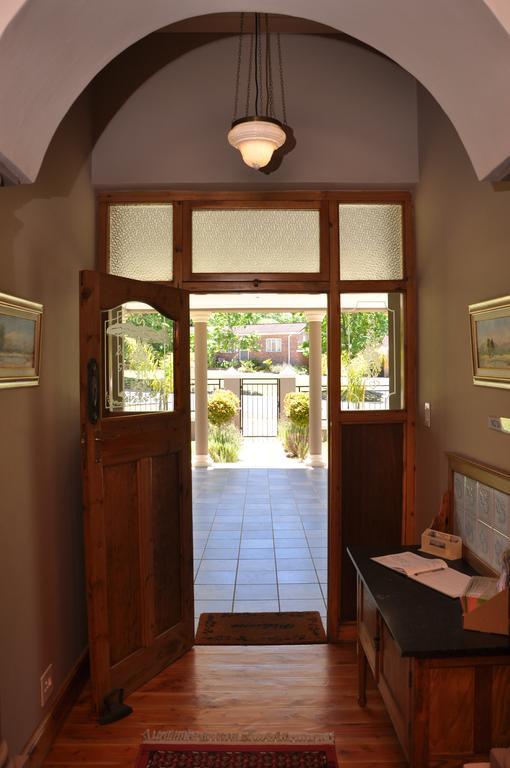 Berg En Dal Guesthouse Villiersdorp エクステリア 写真
